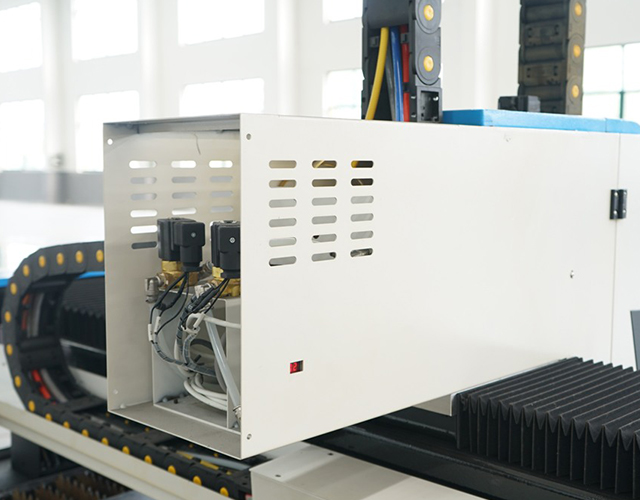 Industrielle Hochleistungs-CNC-Stahl-Schnittfaser-Laser-Schneidemaschine 4000W